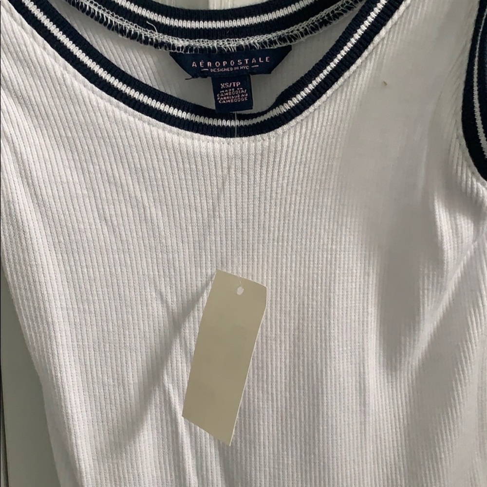 Tank top - Picture 2 of 3